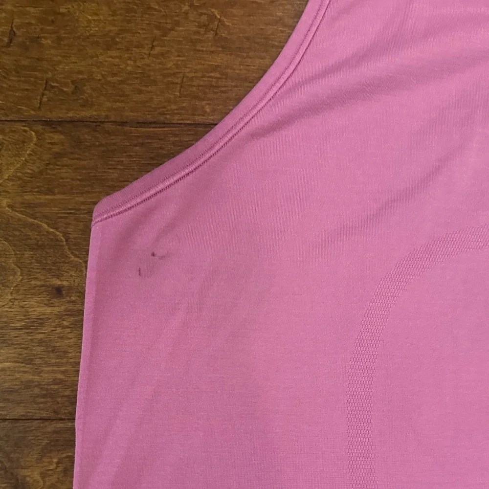 Lululemon Swiftly Speed Sleeveless Henley Hyacinth / Hyacinth Size 8 - Picture 5 of 15